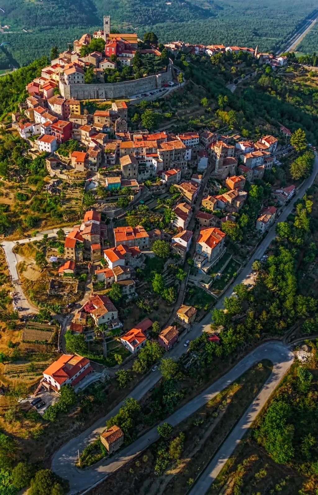 city_of_Motovun_1_43ff2056c2.jpg